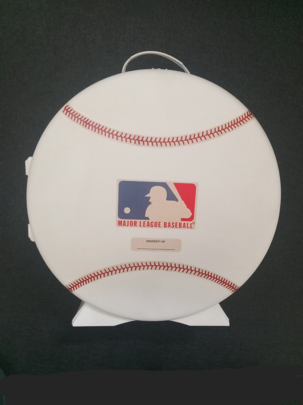 MLB White Baseball Carry Case - Major League Baseball Kids Trading Cards